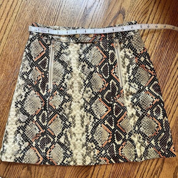 Alter'd State Wom Sz XS Snake Print Mini Skirt High Waist Tan Grey Orange Zipper - Picture 4 of 13